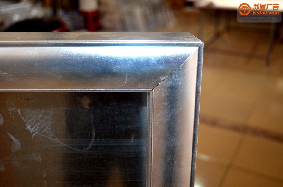 戶外不銹鋼宣傳欄安裝公司