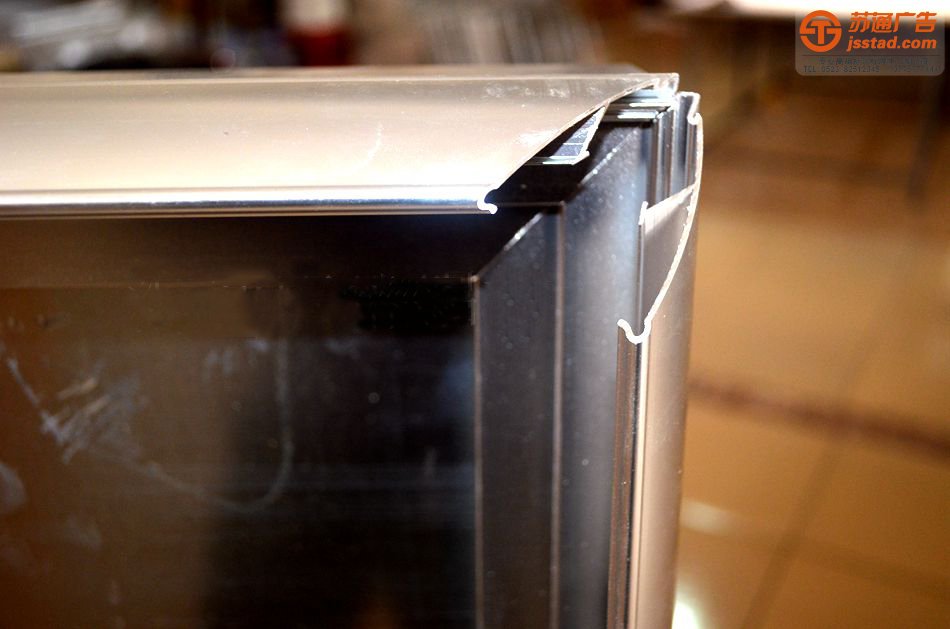 戶外不銹鋼宣傳欄安裝公司