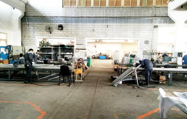 小件焊接區_http://www.yabfk.com/